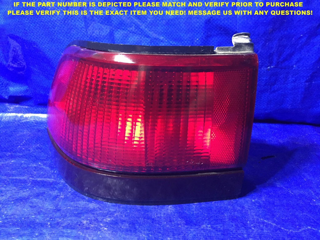 OEM 1994 1995 1996 FORD ESCORT DRIVER LEFT TAIL LIGHT 94 95 96 L LH BLACK0