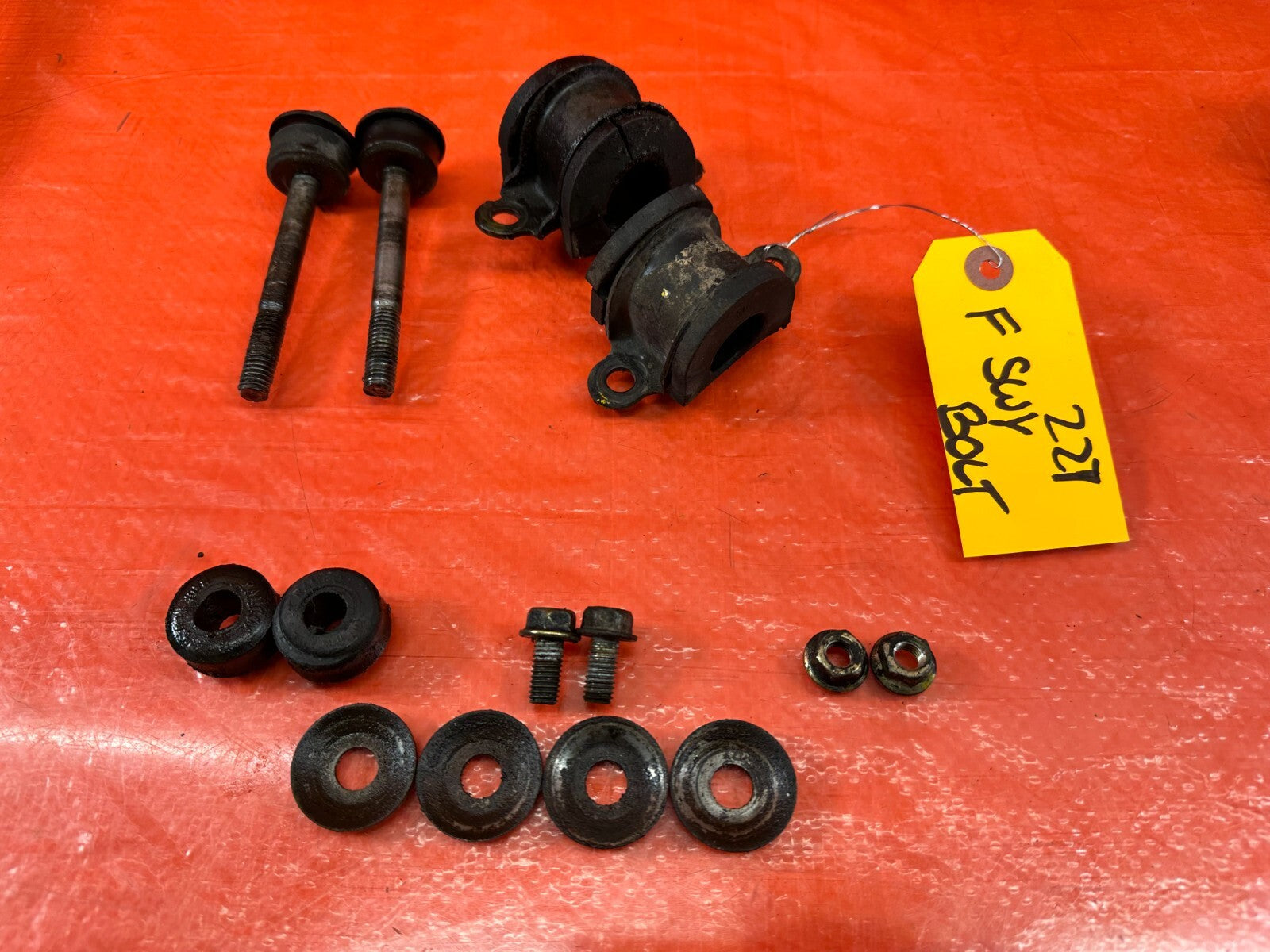 93 97 HONDA DEL SOL   FRONT SWAY BAR MOUNTING BRACKETS W/ BOLTS   OEM #2270