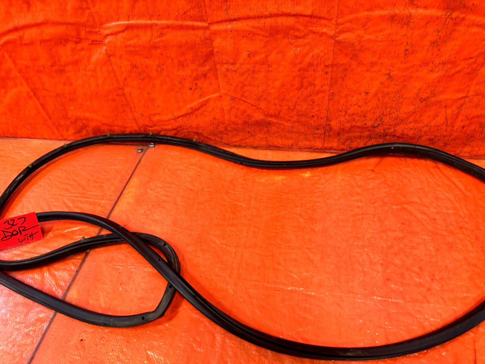 92 95 HONDA CIVIC   2D COUPE   RIGHT FRONT   DOOR WEATHER STRIP   OEM #3274