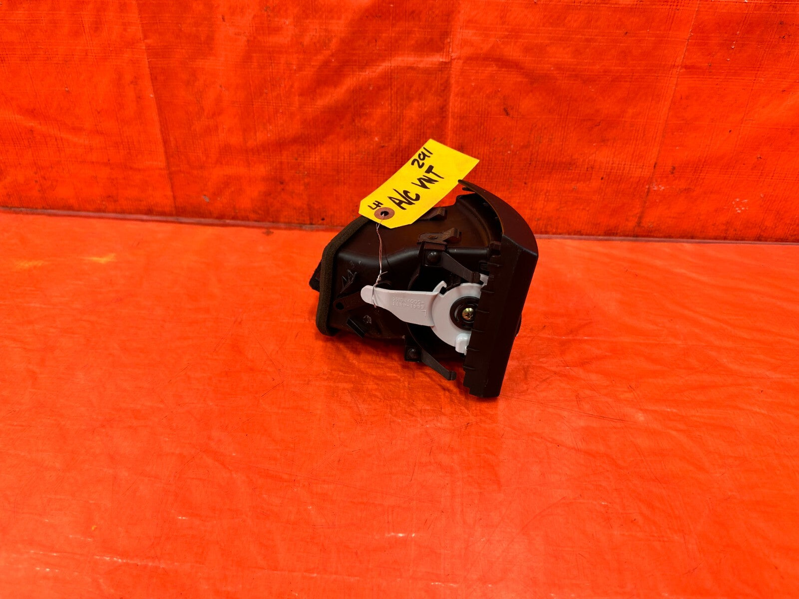 04 08 ACURA TSX   DRIVER LEFT    AC AIR CONDITIONING VENT L LH   OEM #2913