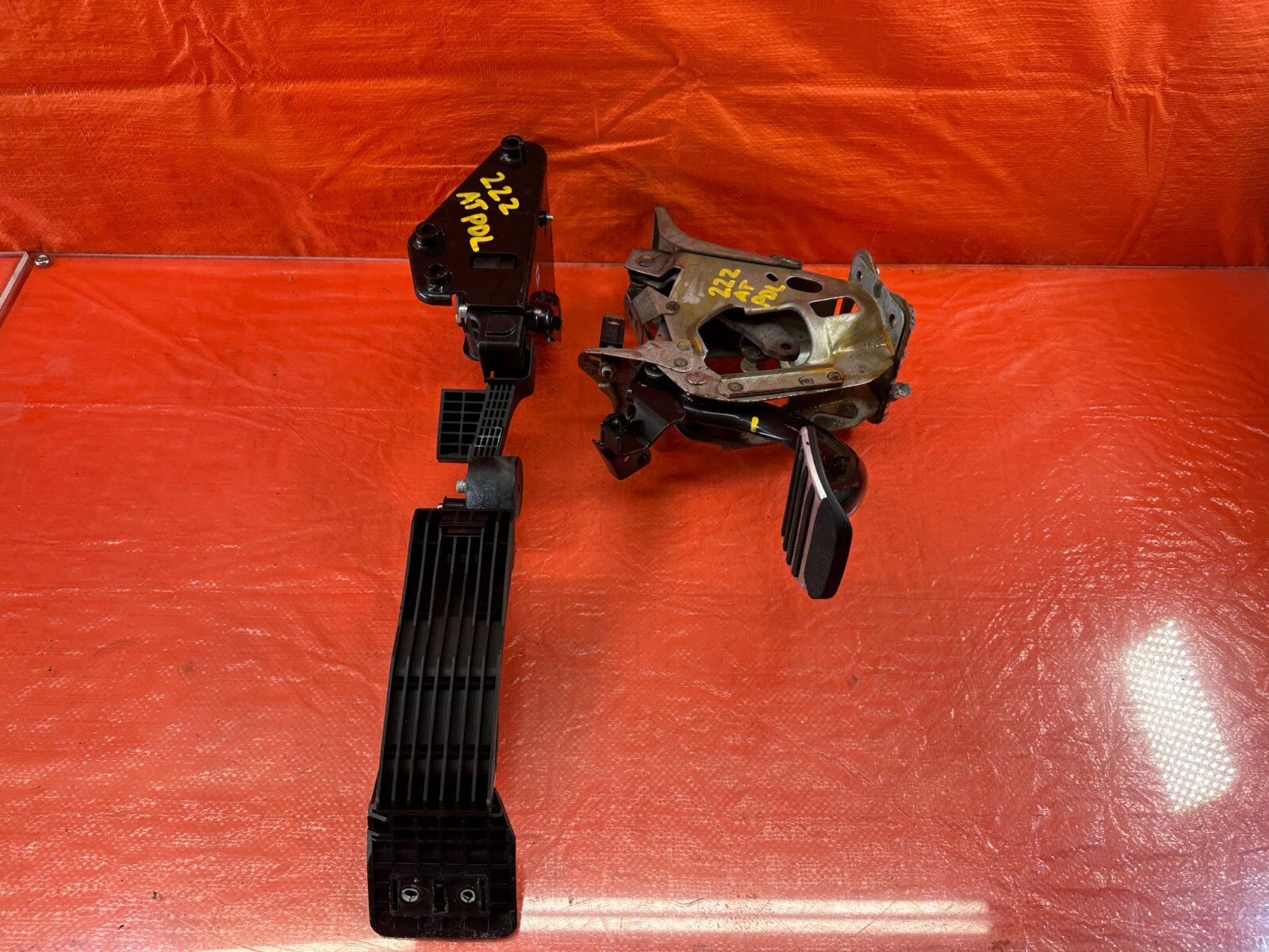 14 19 INFINITI Q50   ADAPTIVE STEERING   ACCELERATOR GAS & BRAKE PEDAL OEM #2229