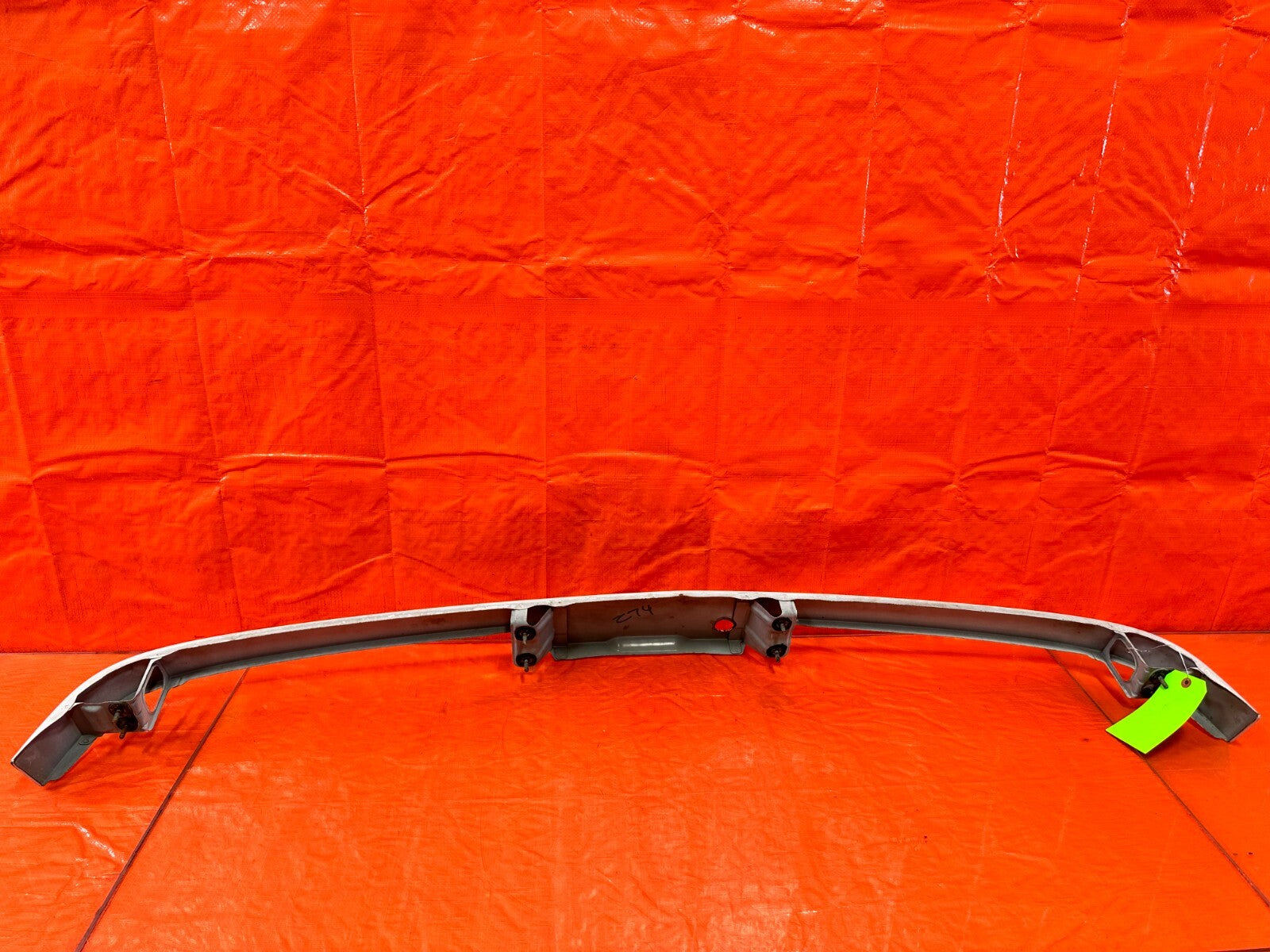 94 01 ACURA INTEGRA REAR BUMPER TAIL LIGHT LAMP GATE TRIM UPPER SKIRT PANEL #27411