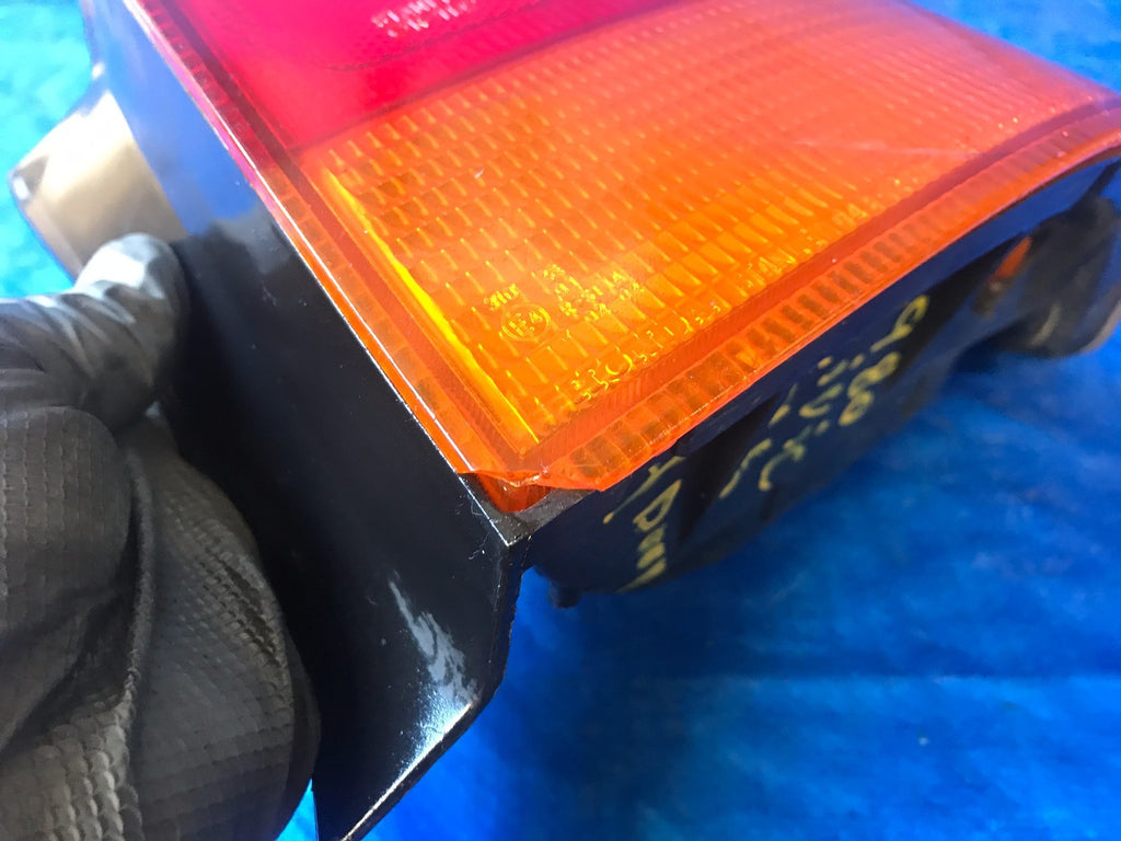 OEM 1996 1997 1998 96 97 98   HONDA CIVIC PASSENGER RIGHT TAIL LIGHT LAMP R RH3