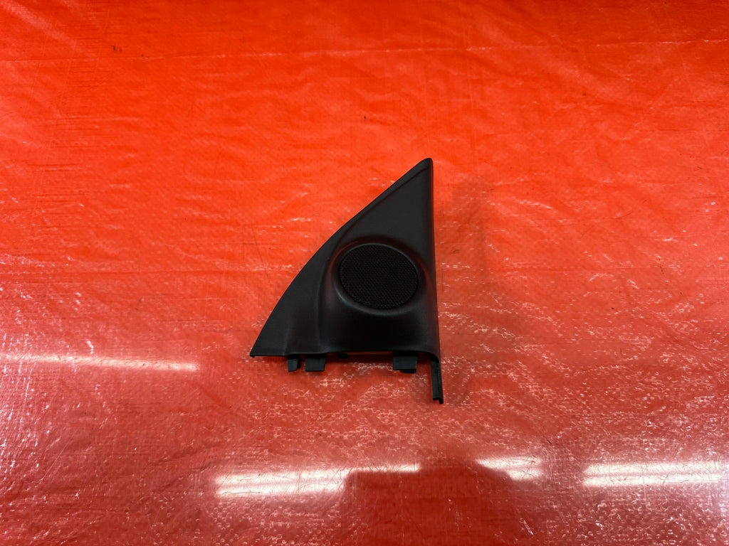 02 05 HONDA CIVIC SI EP3 HATCH   DOOR PANEL TWEETER SPEAKER   RIGHT SIDE OEM 2137