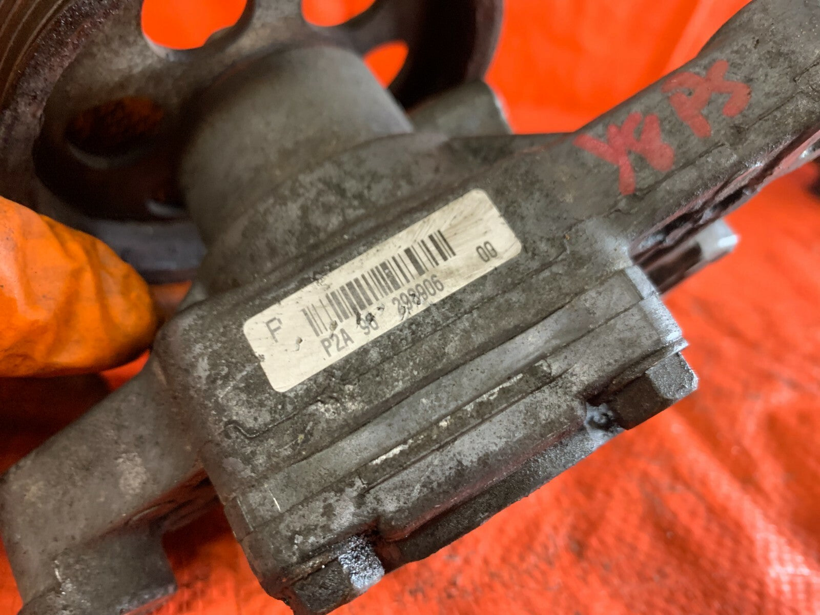 96 00 HONDA CIVIC EX COUPE   POWER STEERING PUMP W/ PULLEY COMPLETE   OEM OE 6