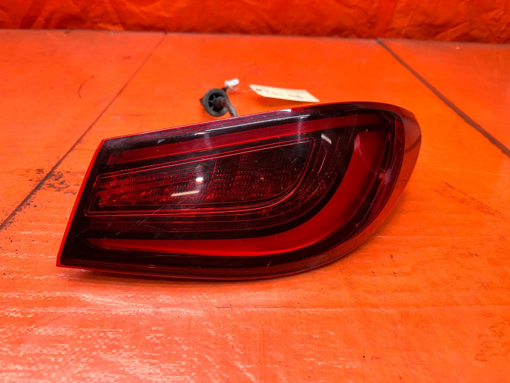 16 23 INFINITI Q60 2D RIGHT PASSENGER OUTER TAIL LIGHT LAMP ASSEMBLY OEM4