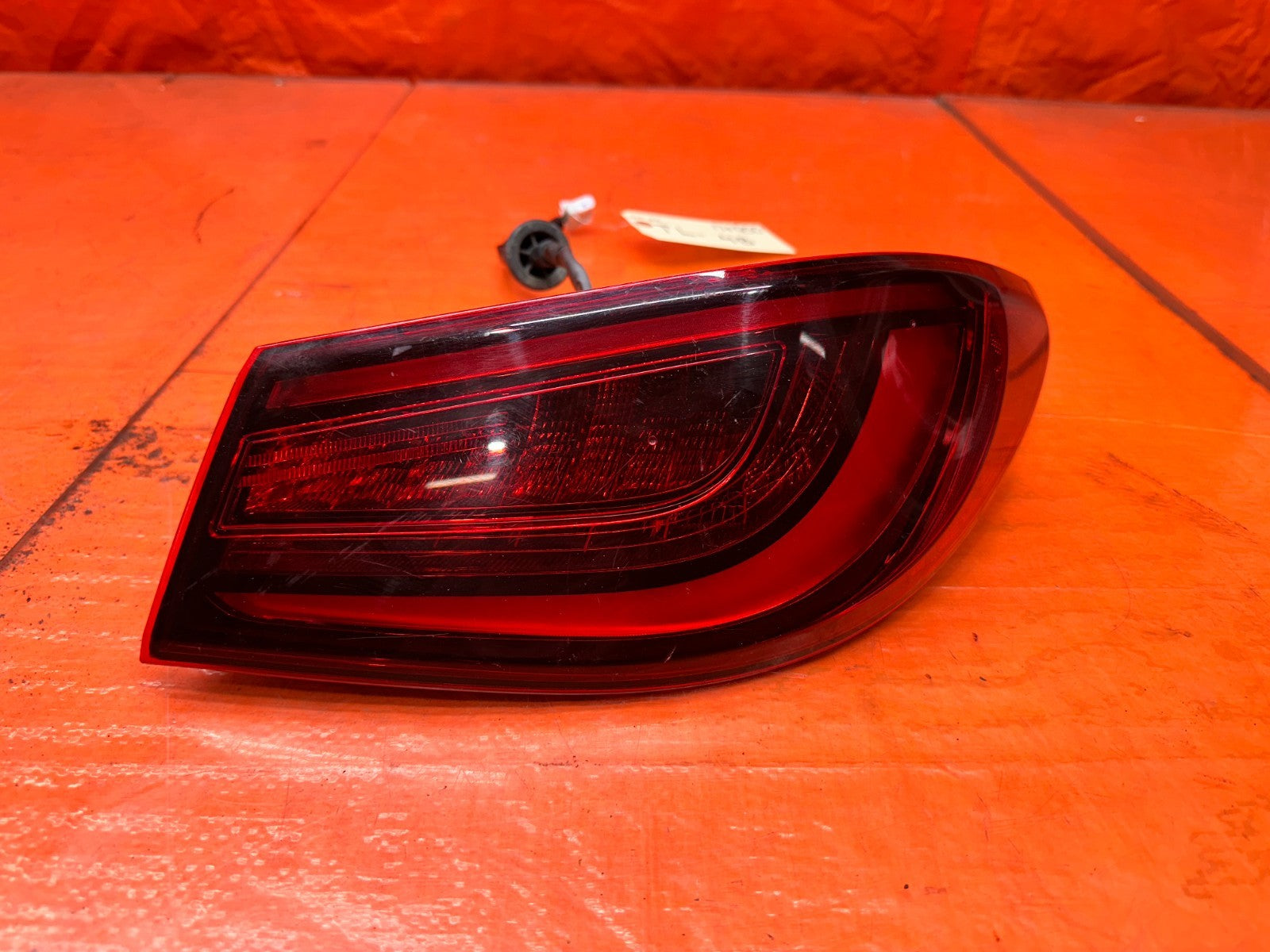 16 23 INFINITI Q60 2D RIGHT PASSENGER OUTER TAIL LIGHT LAMP ASSEMBLY OEM4