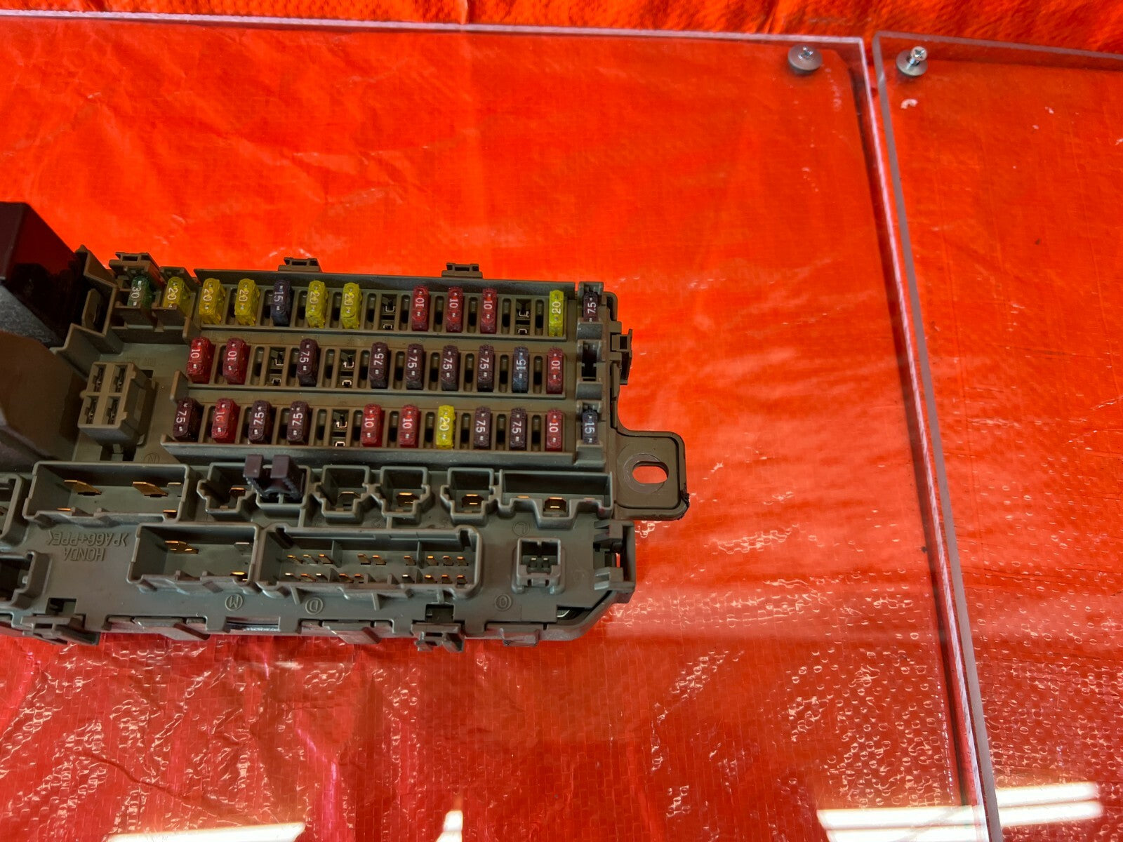 98 01 ACURA INTEGRA 2 DOOR   INTERIOR CABIN FUSE JUNCTION BOX PANEL   OEM #953