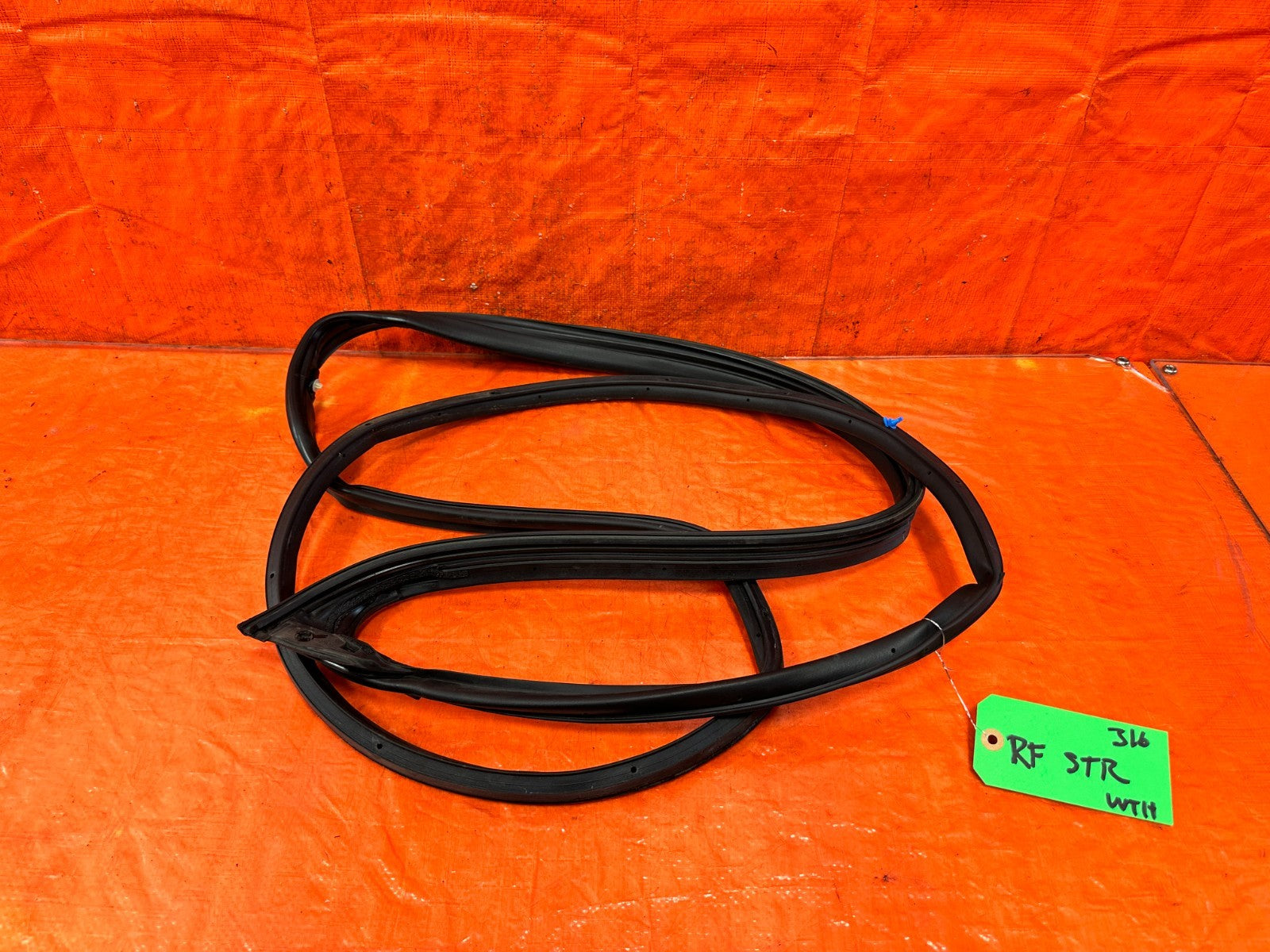 14 20 INFINITI Q50 CHASSIS TO DOOR OPEN TRIM WEATHER STRIP RIGHT FRONT OEM #3160