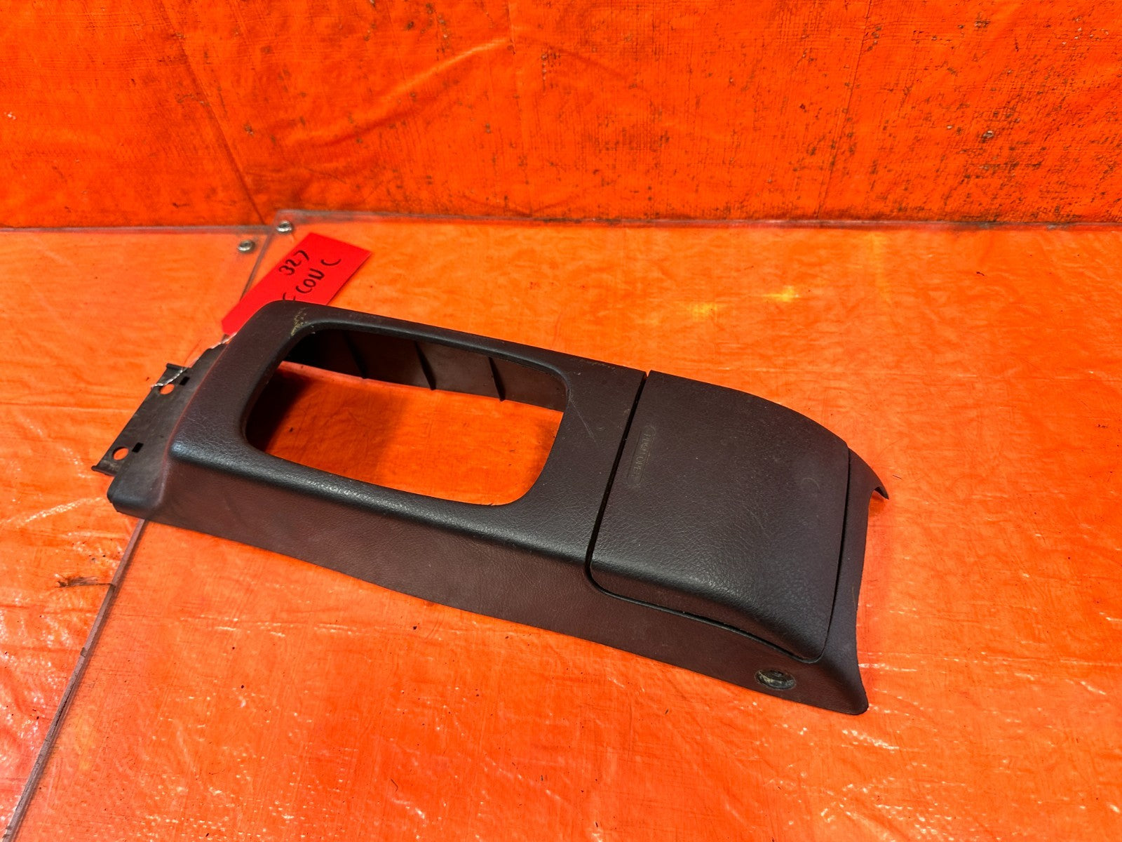 92 95 HONDA CIVIC   5 SPEED MANUAL SHIFTER CENTER CONSOLE TRIM BEZEL OEM #3278