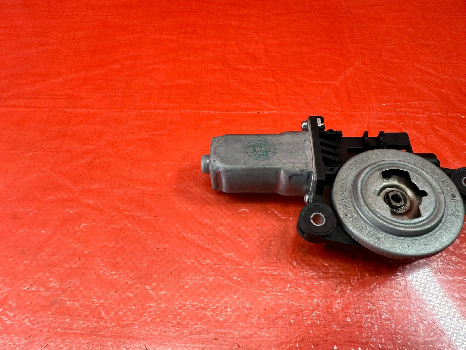 04 08 ACURA TSX   SUNROOF MOONROOF SLIDING ROOF   MOTOR   OEM FACTORY #2559