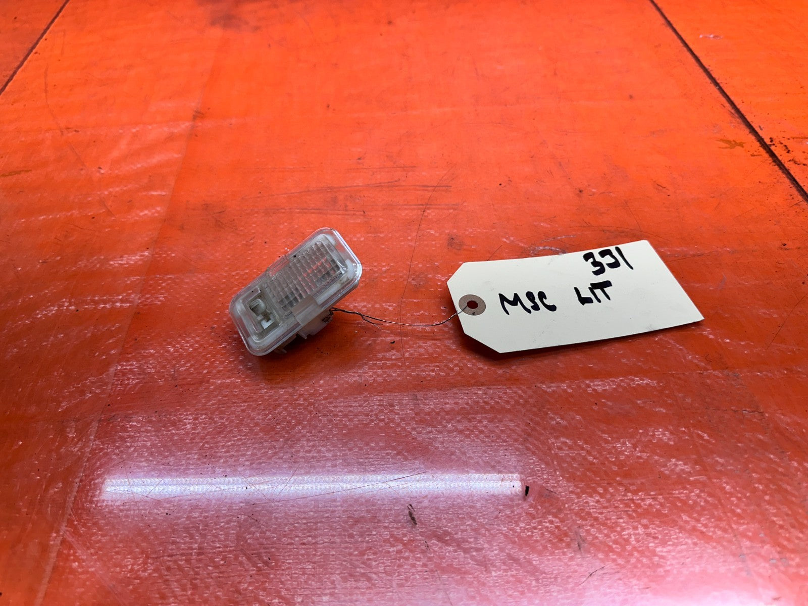 1994 2001 ACURA INTEGRA INTERIOR TRUNK CARGO LIGHT LAMP HOUSING OEM #3310