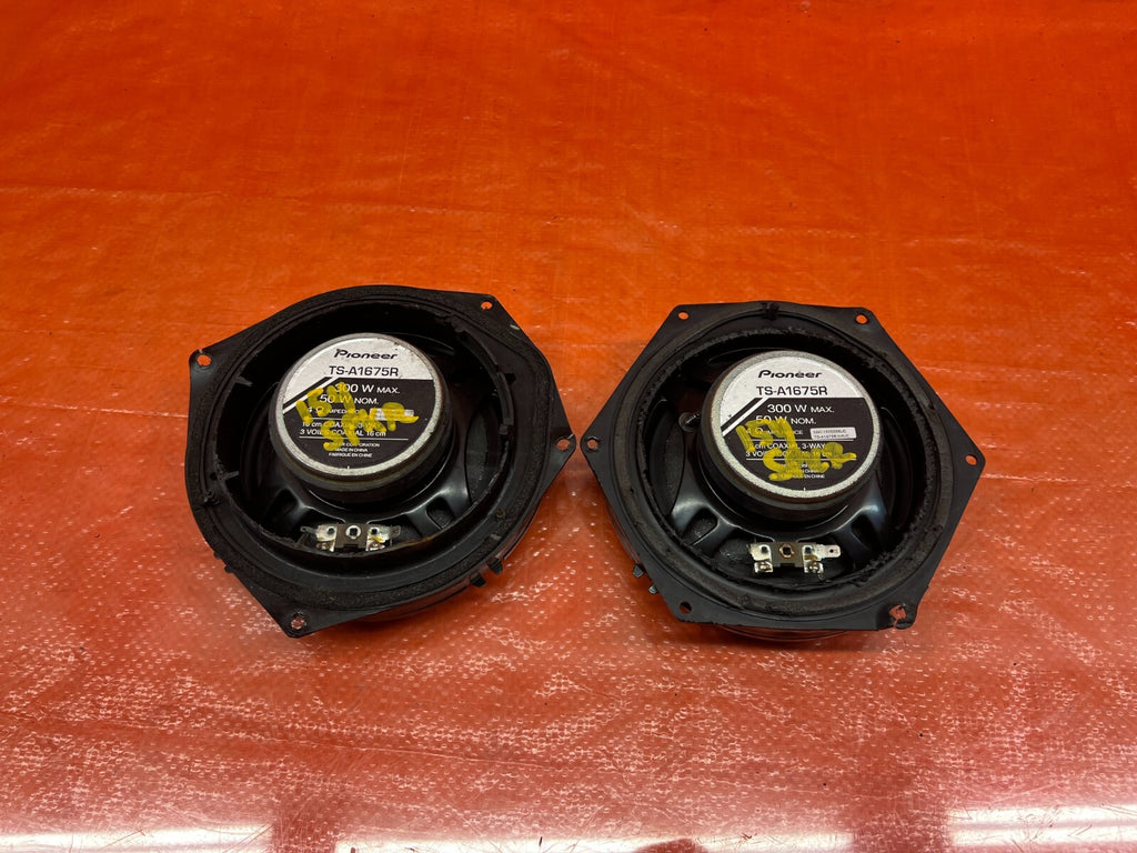 PIONEER BRAND TS A1675R SPEAKER SET OF 2 TWO   USED SPEAKER SET / PAIR #1545