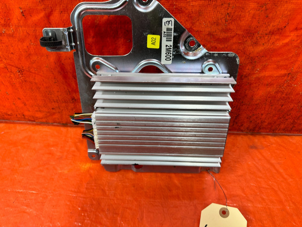 13 16 HYUNDAI GENESIS COUPE   AUDIO AMPLIFIER AMP   OEM 3266