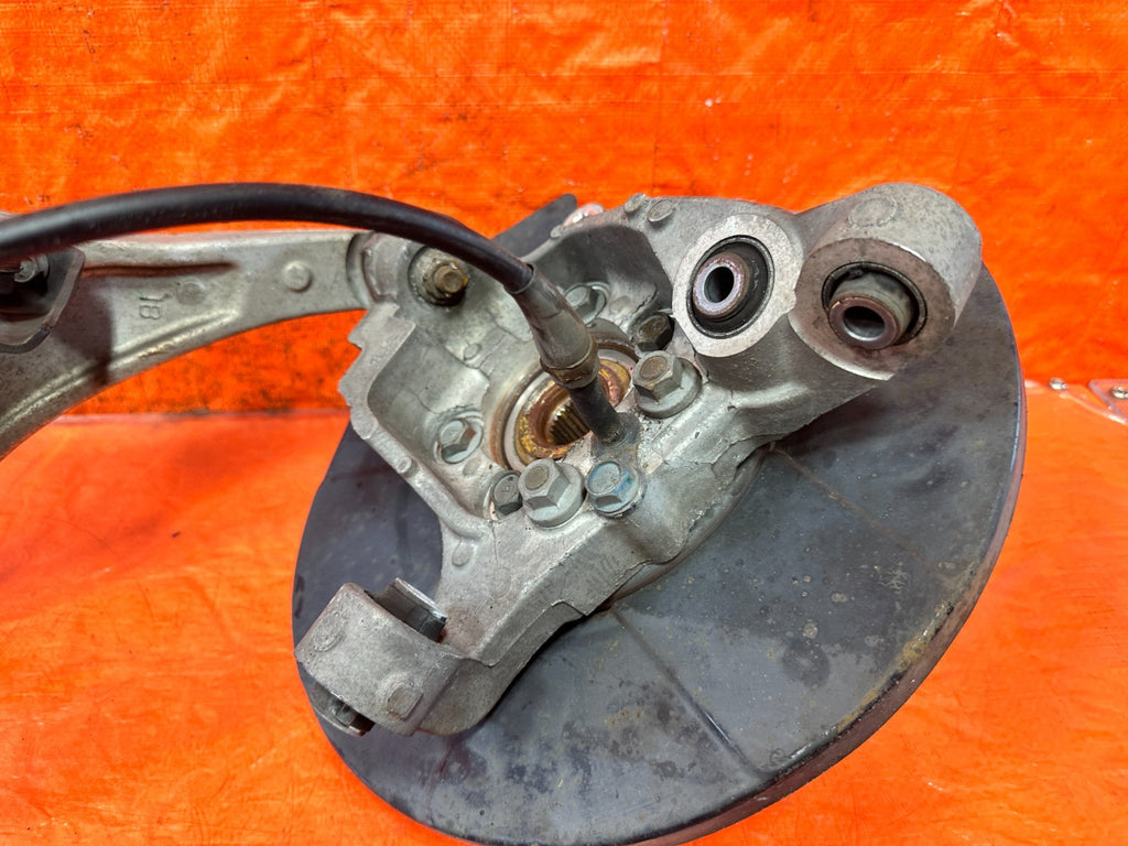 08 15 INFINITI G37 & Q60   DRIVER LEFT REAR SPINDLE KNUCKLE W/ CONTROL ARMS #32911