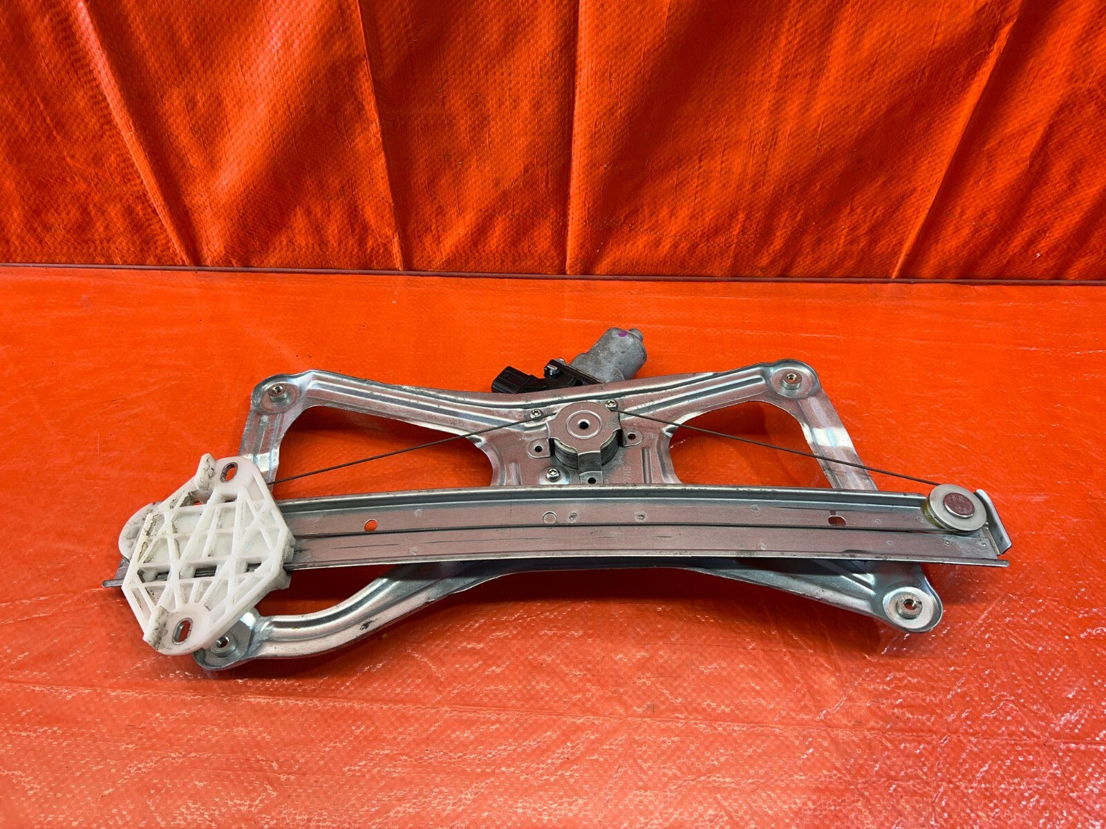 06 11 HONDA CIVIC SEDAN 4 DOOR   DRIVER LEFT FRONT   WINDOW REGULATOR   OEM #2209