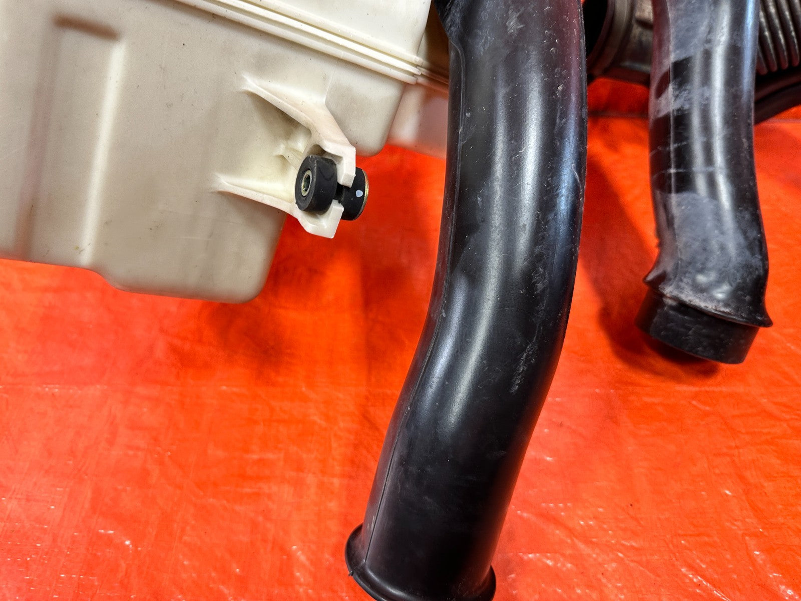 97 01 HONDA CR V CRV   B20B FACTORY AIR INTAKE SYSTEM ARM BOX FILTER   OEM #3016