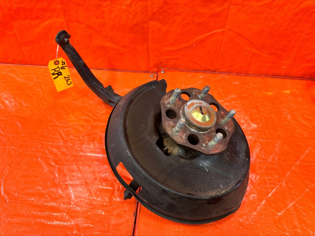 97 01 HONDA PRELUDE   PASSENGER RIGHT REAR   SPINDLE KNUCKLE HUB   OEM #2630