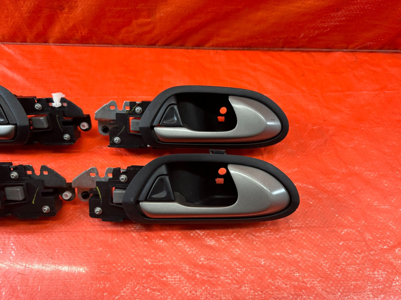06 11 CIVIC 4D SEDAN   BLACK SI MODEL   INTERIOR DOOR GRAB PULL HANDLES OEM #2032