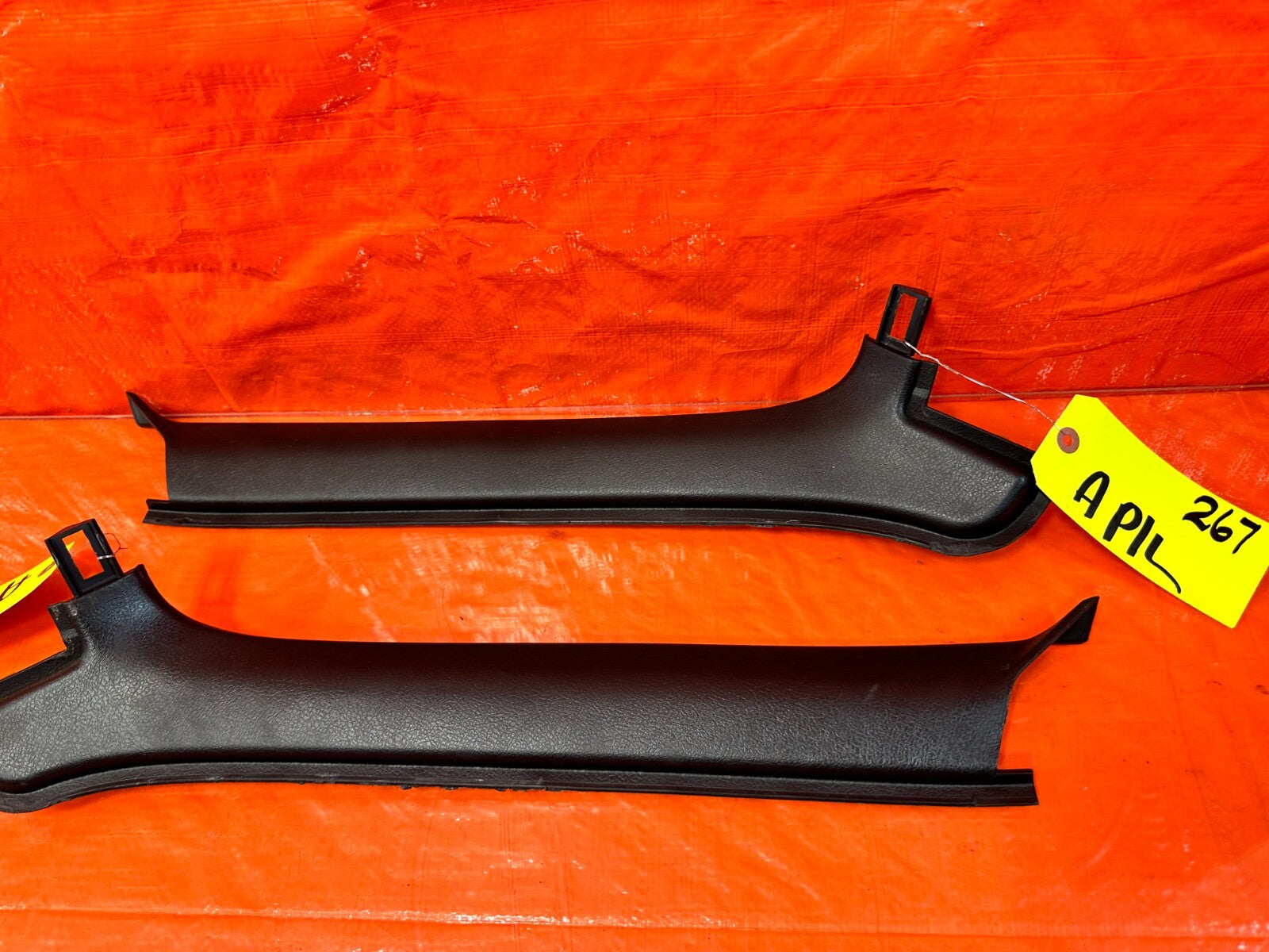 90 97 MAZDA MX 5 MIATA   LEFT & RIGHT A PILLARS   BLACK   OEM FACTORY #2676