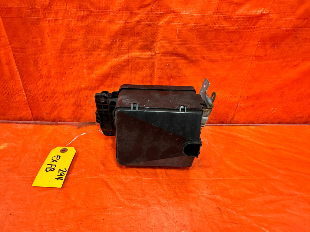 93 97 HONDA DEL SOL   EXTERIOR / ENGINE BAY   FUSE BOX PANEL   OEM #2943