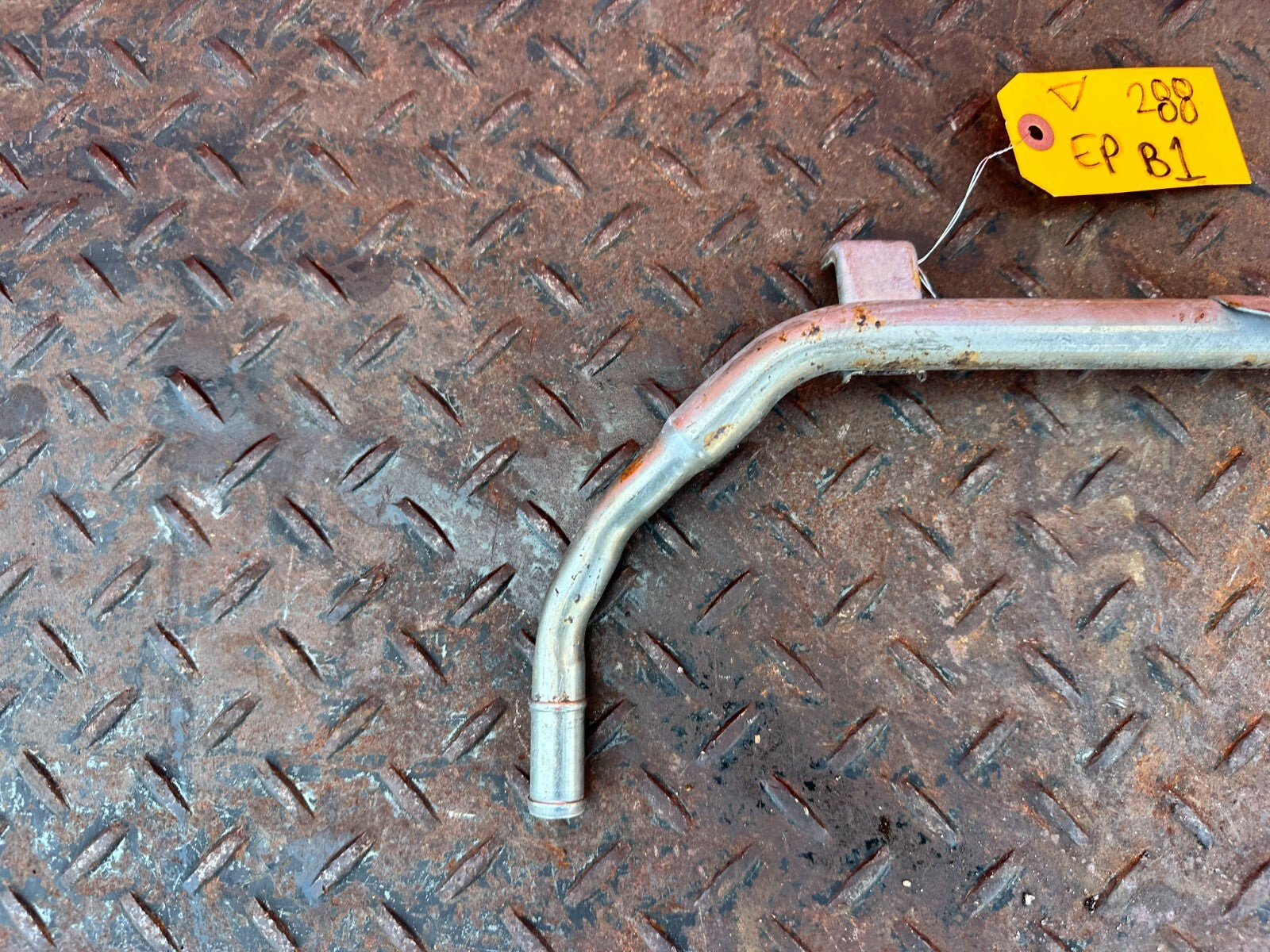02 05 LEXUS SC430   3UZFE   COOLANT LINE   OEM FACTORY #2888