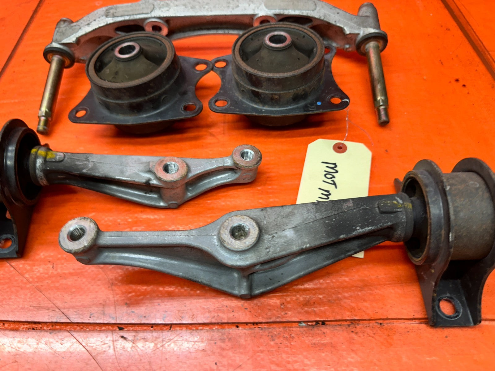 00-03 HONDA S2000 AP1 2.0L REAR DIFFERENTIAL CARRIER MOUNTING BRACKETS MOUNTS #39