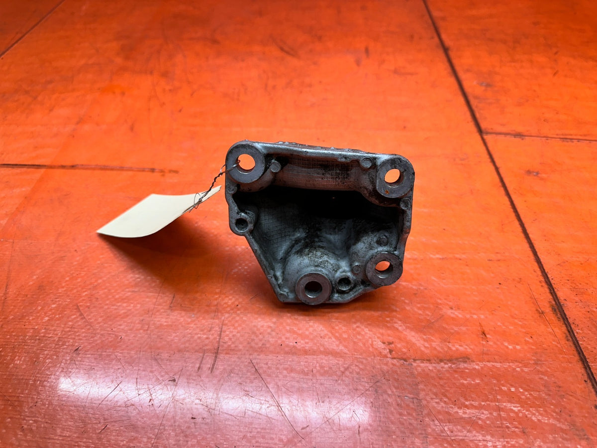 2004-2008 ACURA TL 3.2L 6MT MANUAL TRANS REAR ALUMINUM BRACKET OEM #347-26