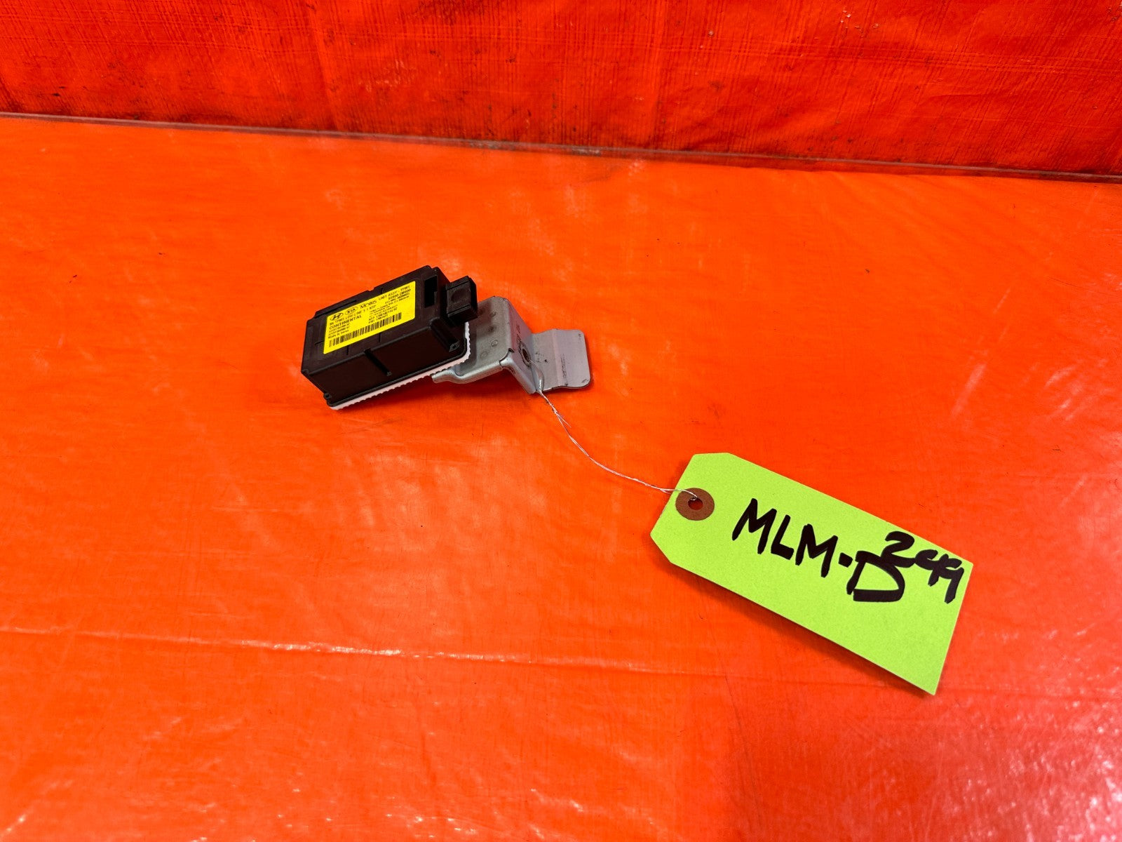 13 16 HYUNDAI GENESIS COUPE 3.8L   TPMS CONTROL MODULE   95800 2M600   OEM 2990