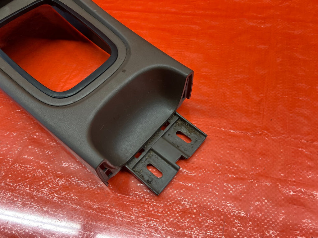 94 01 ACURA INTEGRA   AUTOMATIC SHIFTER CENTER CONSOLE TRIM BEZEL   OEM #1593