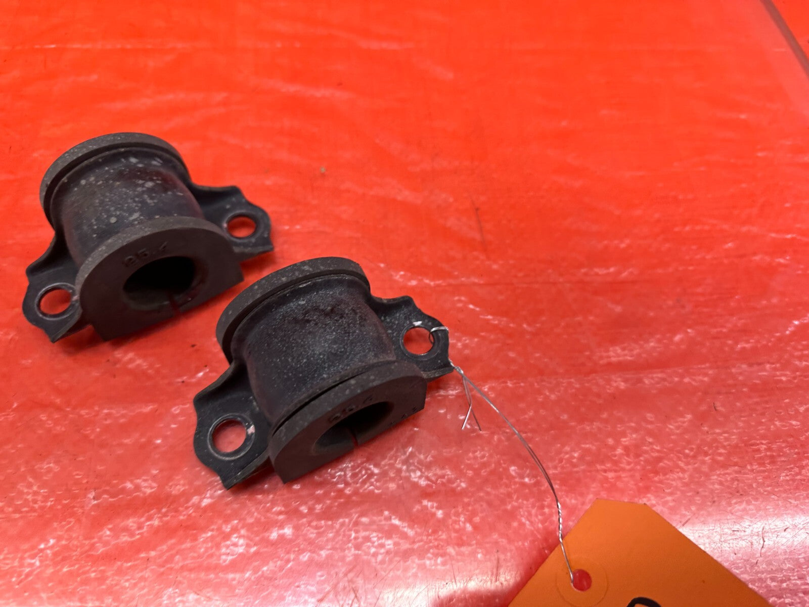 04 09 HONDA S2000   LEFT & RIGHT REAR SWAY BAR BRACKETS & BUSHINGS OEM #2241