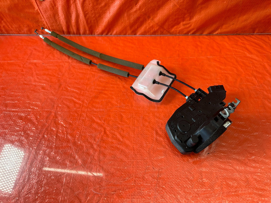 07 13 INFINITI G35 G37 SEDAN   DOOR LOCK ACTUATOR PASSENGER RIGHT FRONT OEM #1928
