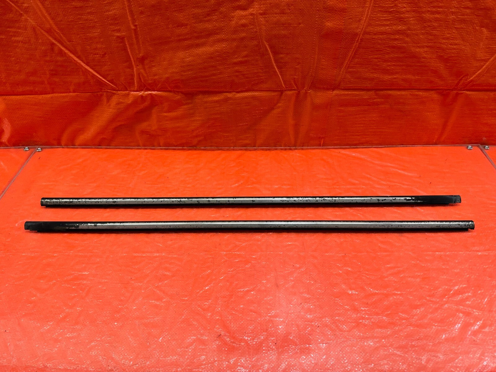 96 00 HONDA CIVIC COUPE HATCH EXTERIOR DOOR WINDOW GLASS TRIM SET LEFT RIGHT 1910