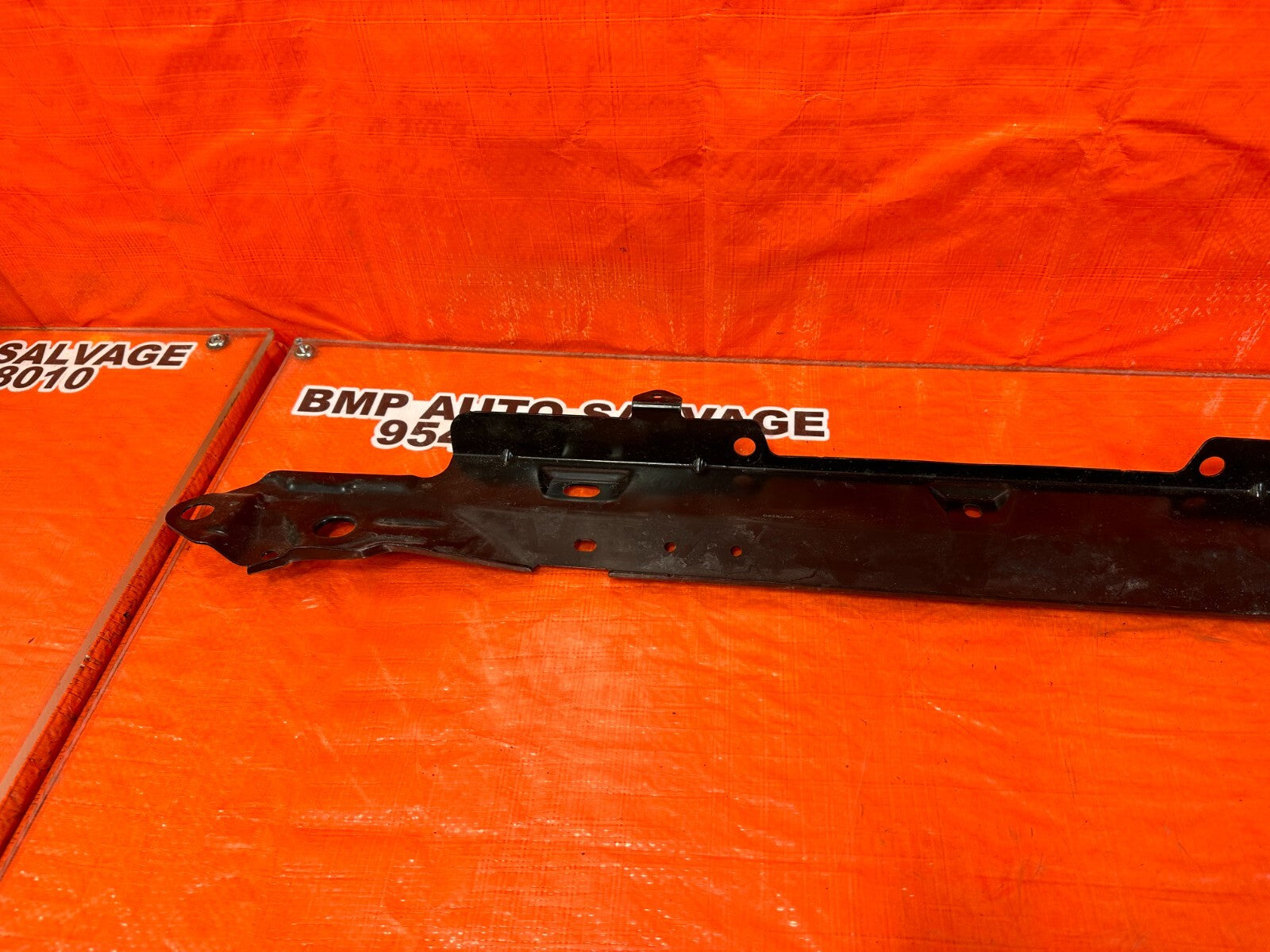 17 20 INFINITI Q60   UPPER RADIATOR SUPPORT BRACKET   OEM FACTORY OE #Q612