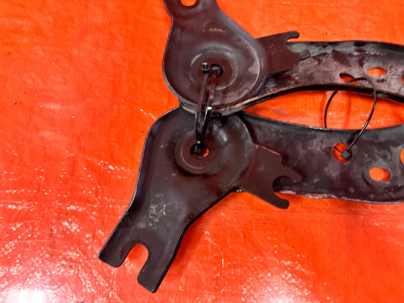 04 08 ACURA TSX FRONT SUBFRAME MOUNTING BRACKETS ALL 4 LEFT RIGHT FRONT REAR OEM10