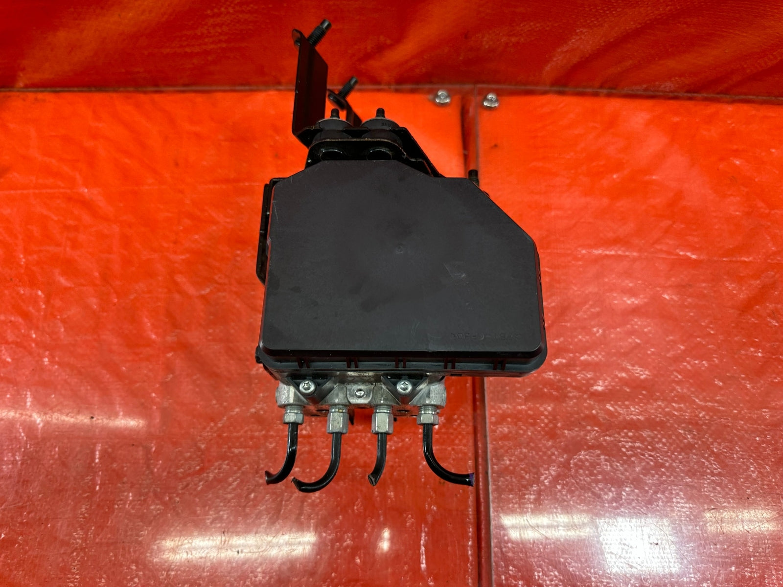 18 20 INFINITI Q60   REAR WHEEL DRIVE   W/ PRE CRASH   ABS PUMP MODULE OEM #2007