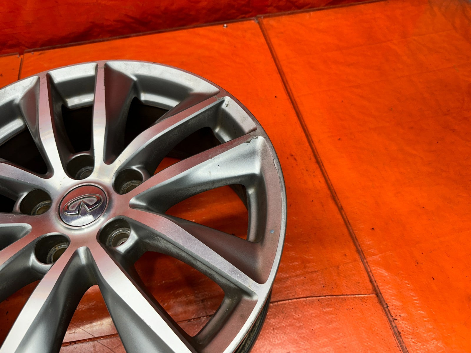 14-17 INFINITI Q50 17 INCH 10 SPOKE ALLOY WHEEL RIM W/ TPMS SENSOR OEM FACTORY R5