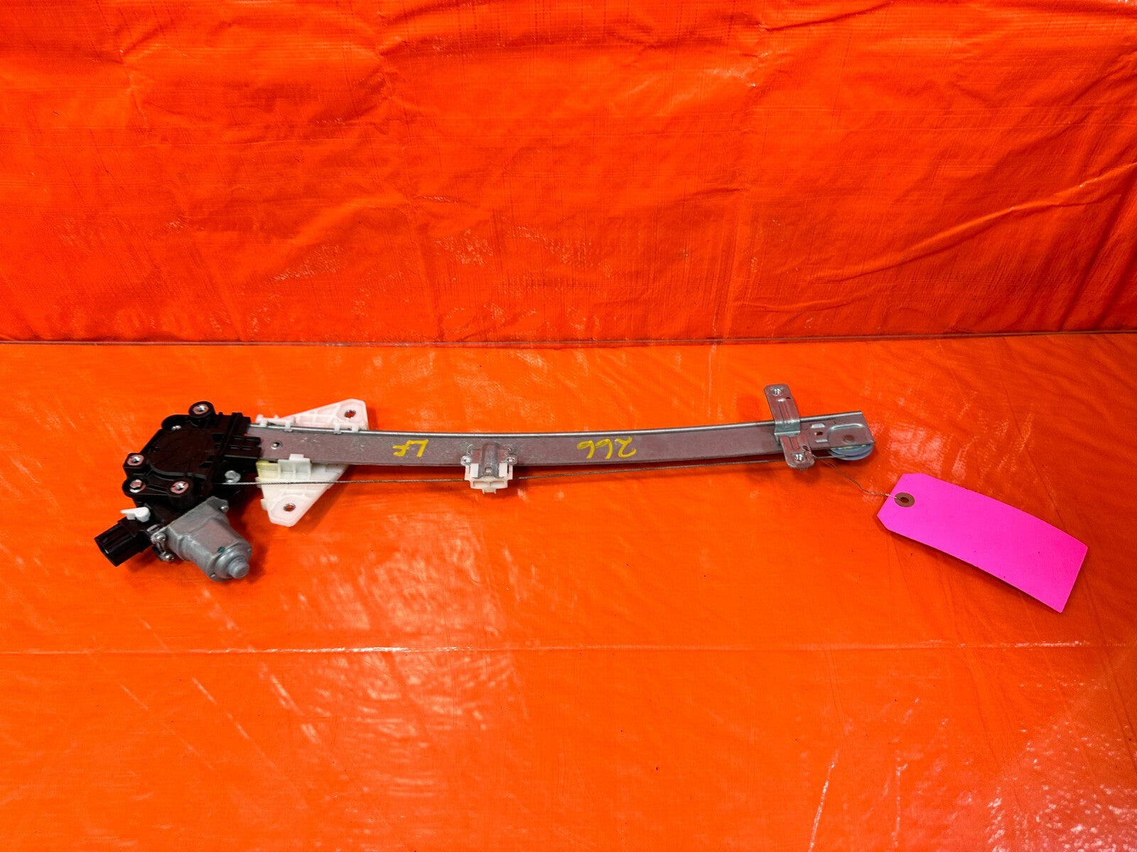 15 21 SUBARU WRX & STI DRIVER LEFT FRONT   WINDOW REGULATOR W/ MOTOR OEM #2667