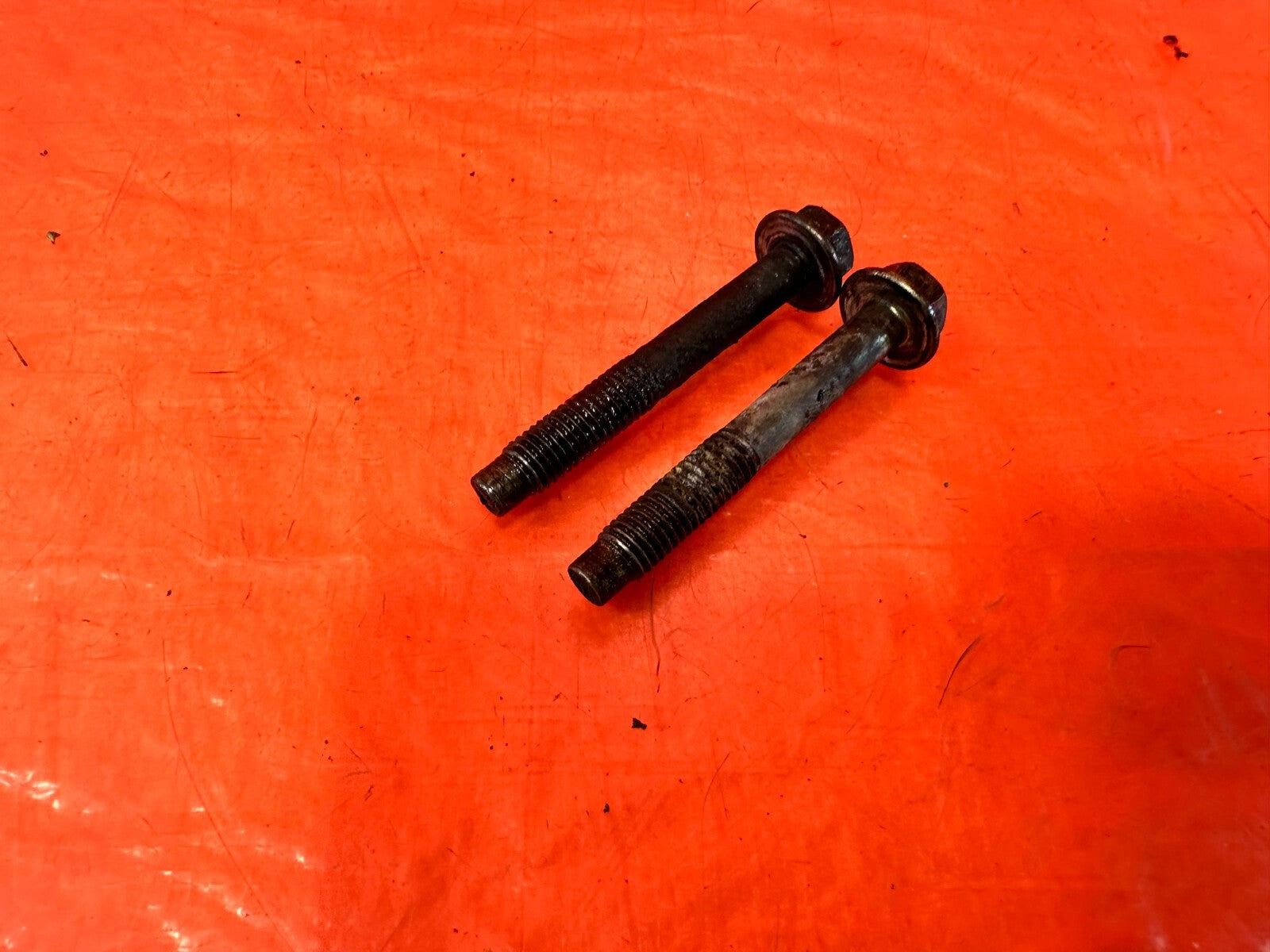 03 09 NISSAN 350Z   AUTOMATIC STARTER BOLTS   OEM FACTORY #2624
