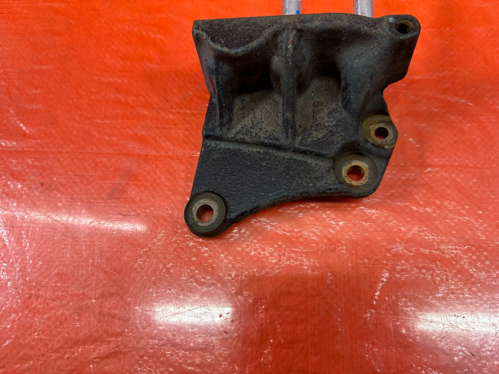 08 15 LANCER EVOLUTION X EVO 10   ENGINE MOTOR POST MOUNT MOUNTING BRACKET 4B11T4