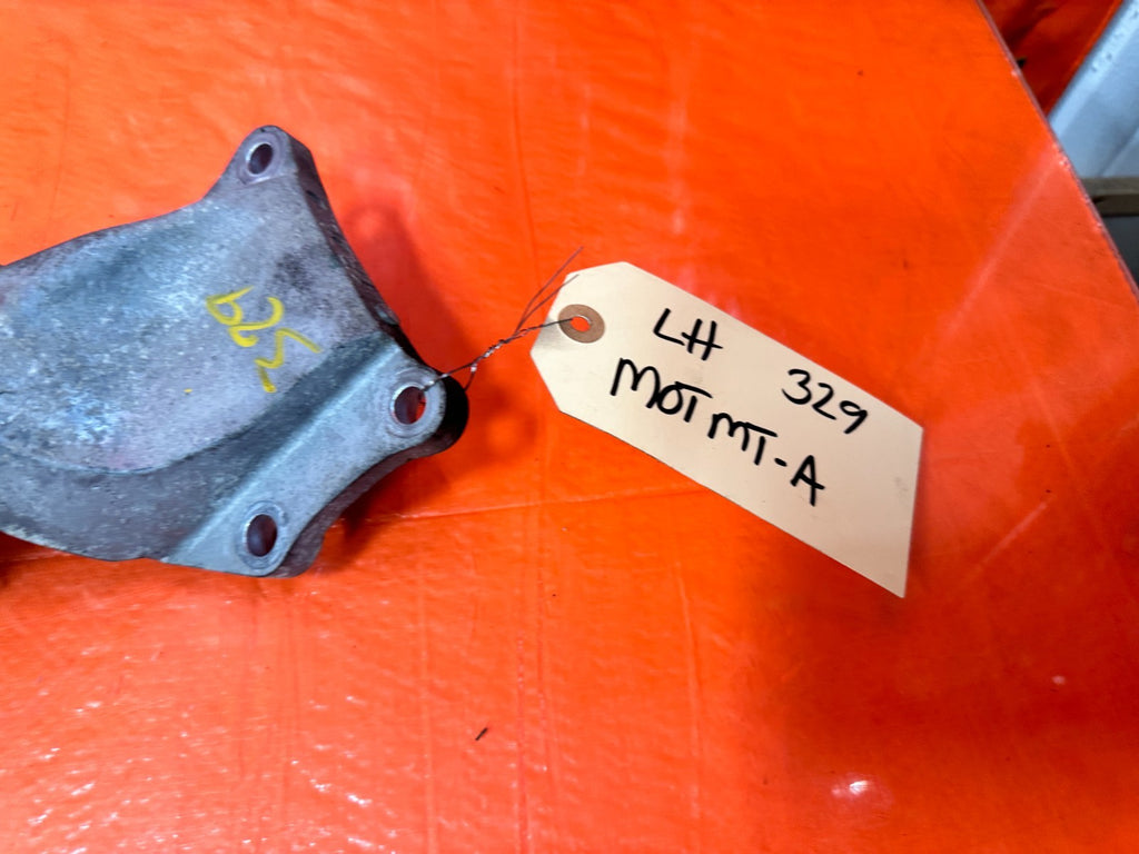 08 15 INFINITI G37 Q60 RWD ONLY DRIVER LEFT ALUMINUM ENGINE BRACKET & MOUNT 3292