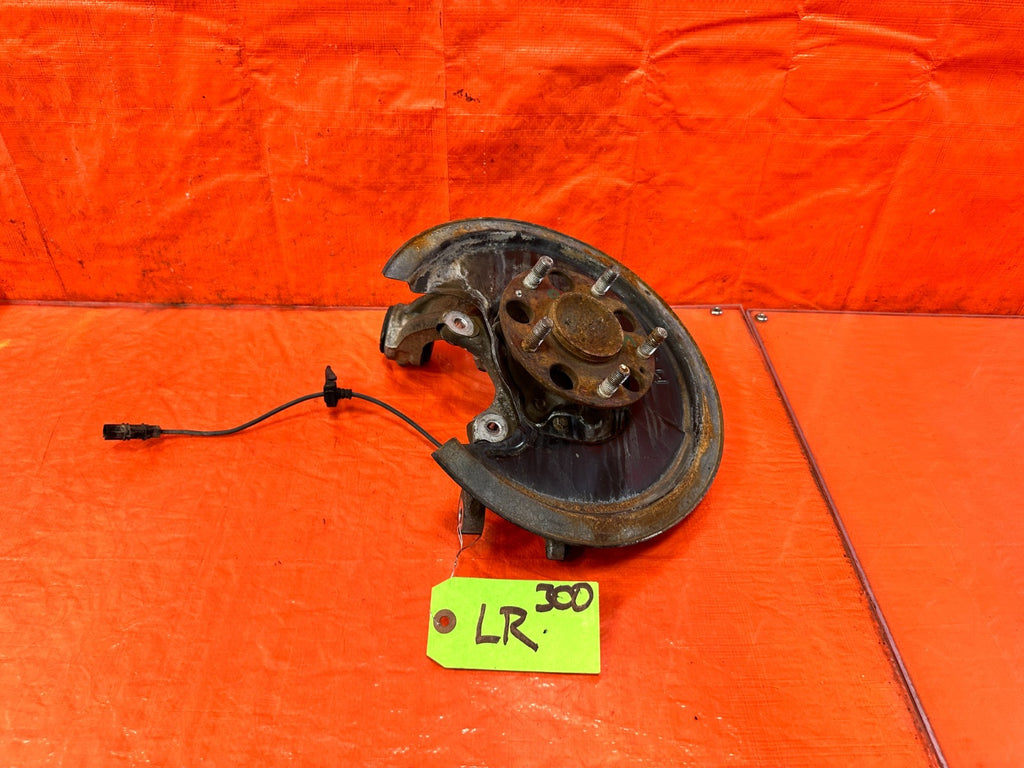 06 11 HONDA CIVIC SI   DRIVER LEFT REAR   SPINDLE KNUCKLE HUB   OEM #3000