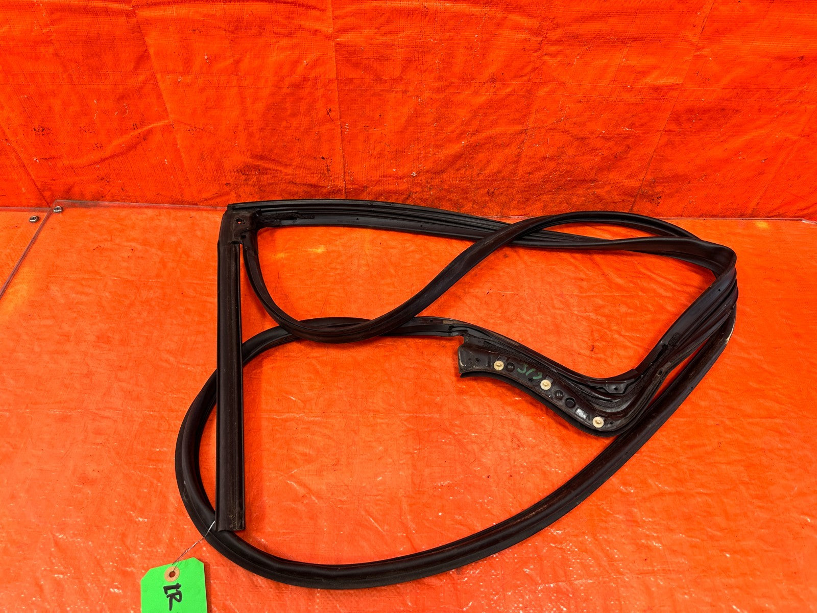 14 23 INFINITI Q50   DRIVER LEFT REAR DOOR WEATHER STRIP   OEM FACTORY #3131