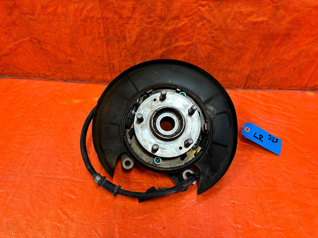 10 16 HYUNDAI GENESIS COUPE   DRIVER LEFT REAR SPINDLE KNUCKLE HUB OEM #3250