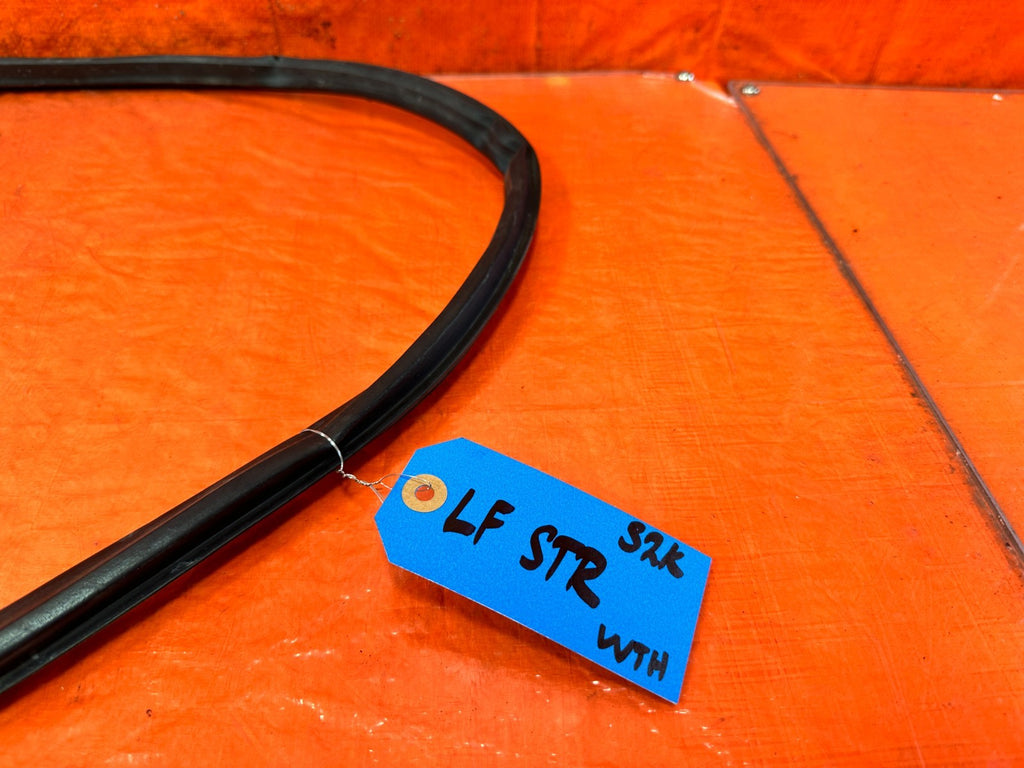 00 09 HONDA S2000   DRIVER LEFT DOOR MOUNTED WEATHER STRIP   OEM #S2K2