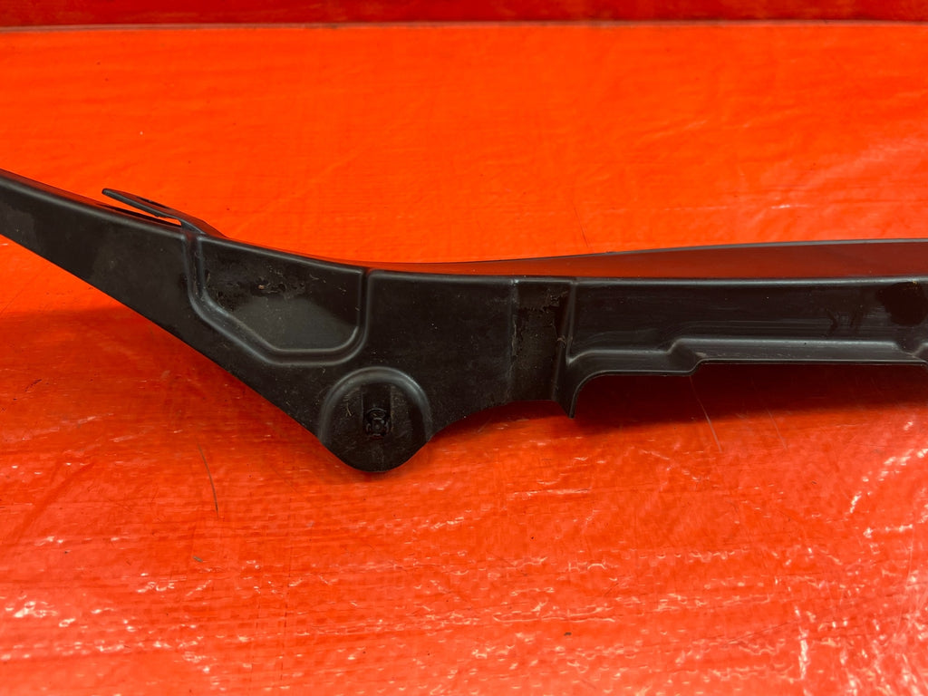 04 08 ACURA TSX   PASSENGER RIGHT   FENDER ENCLOSURE TRIM   OEM FACTORY #20910