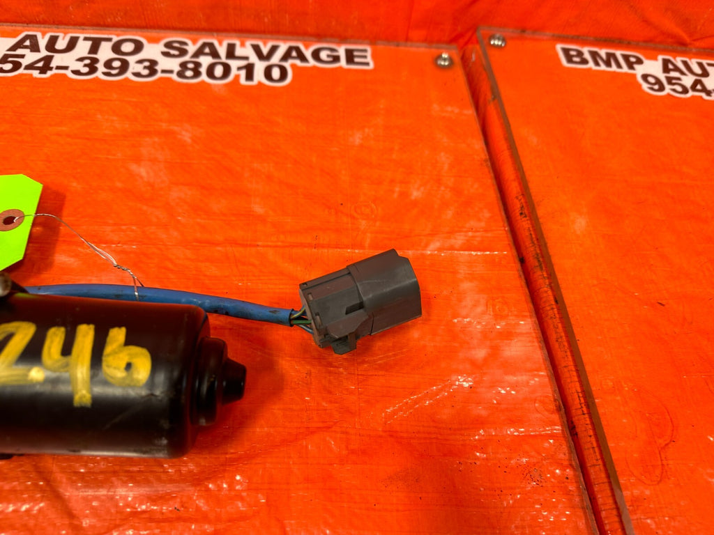 94   01 ACURA INTEGRA   FRONT WINDSHIELD WIPER MOTOR    OEM  #2461