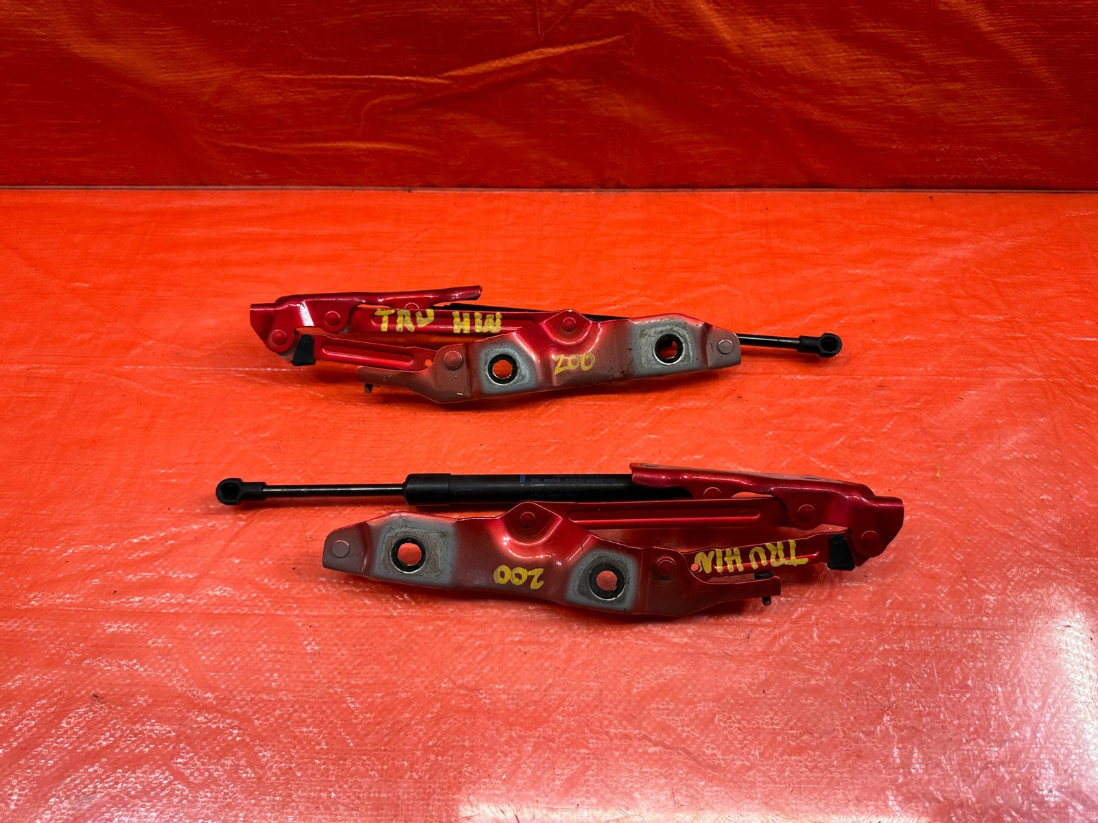 17 20 INFINITI Q60   LEFT AND RIGHT TRUNK HINGES   OEM FACTORY #2000