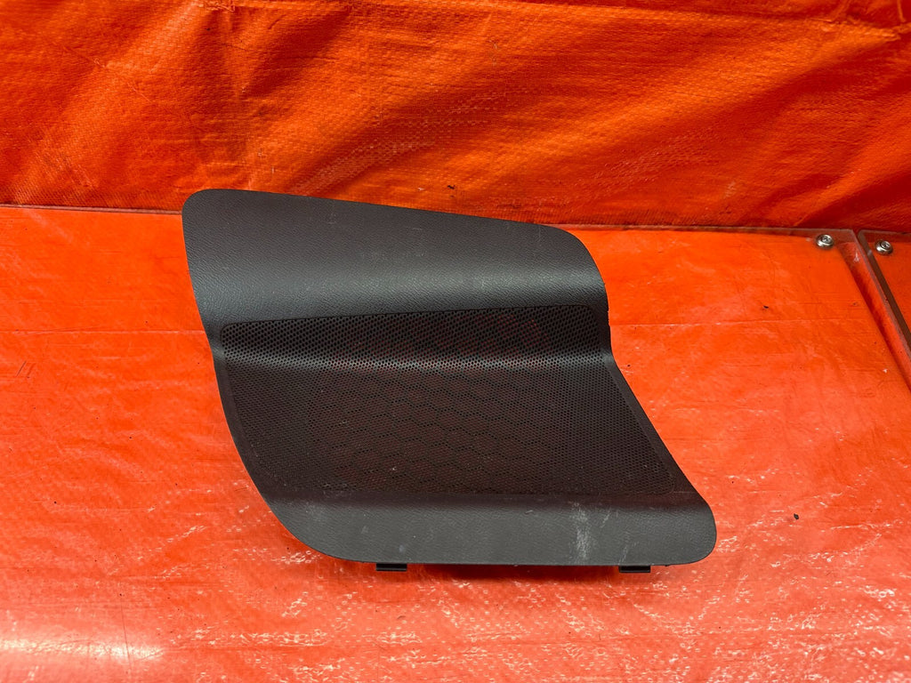 02 05 HONDA CIVIC SI EP3 HATCHBACK REAR SPEAKER COVER TRIM   LEFT SIDE OEM #2301