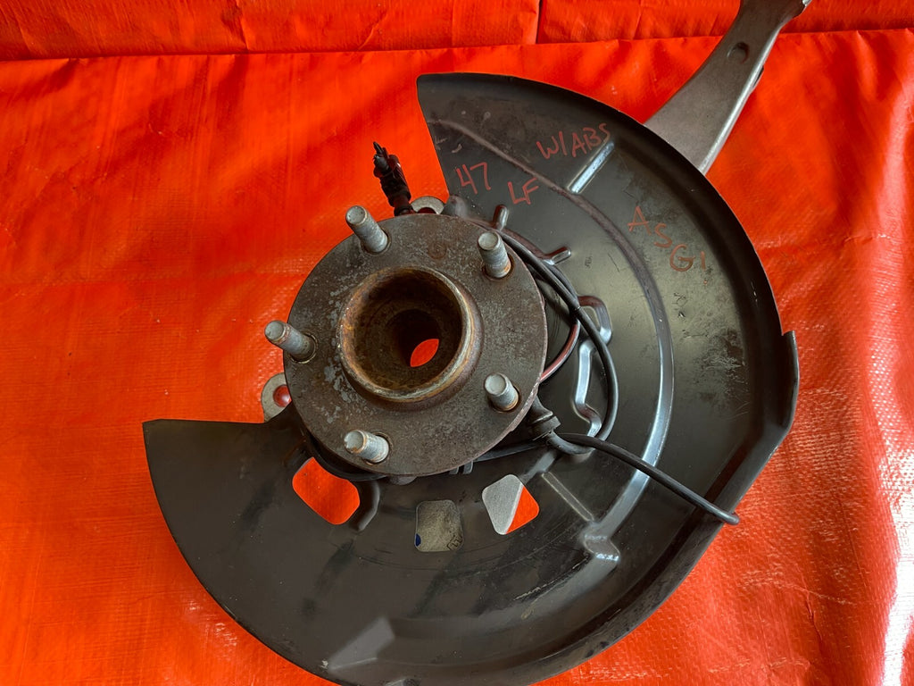 08 13 INFINITI G37   REAR WHEEL DRIVE   DRIVER LEFT FRONT   SPINDLE KNUCKLE HUB3